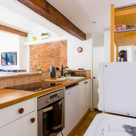 Loft 9 Rue Fermat Apartment *